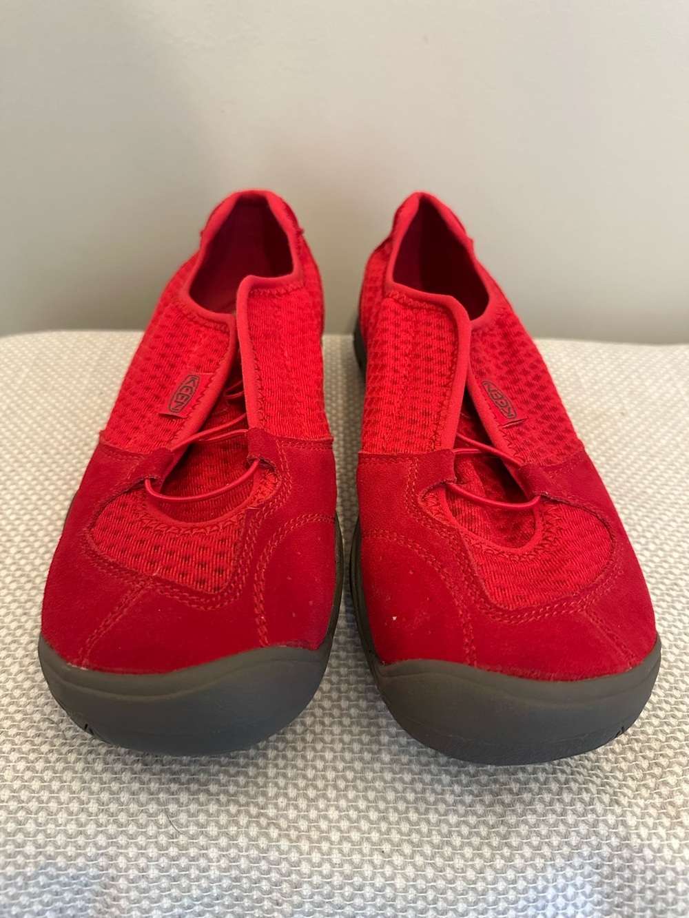 Keen Mercer Lace CNX Athletic Sneakers Womens US 9.5 Red Barefoot Outdoor NEW